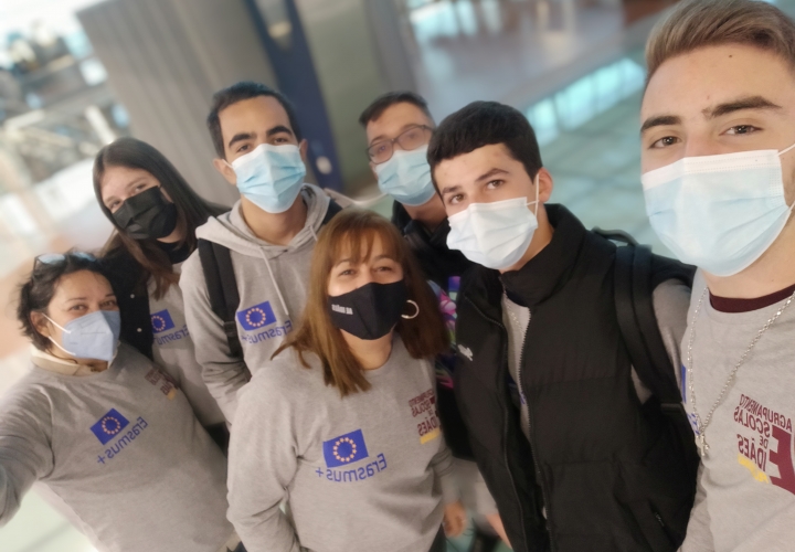 Projeto Erasmus+ "Against Online Slavery"