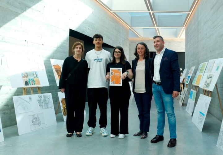  Alunos do 10º C no pódio - A escultura na Rota do Românico 20222-23