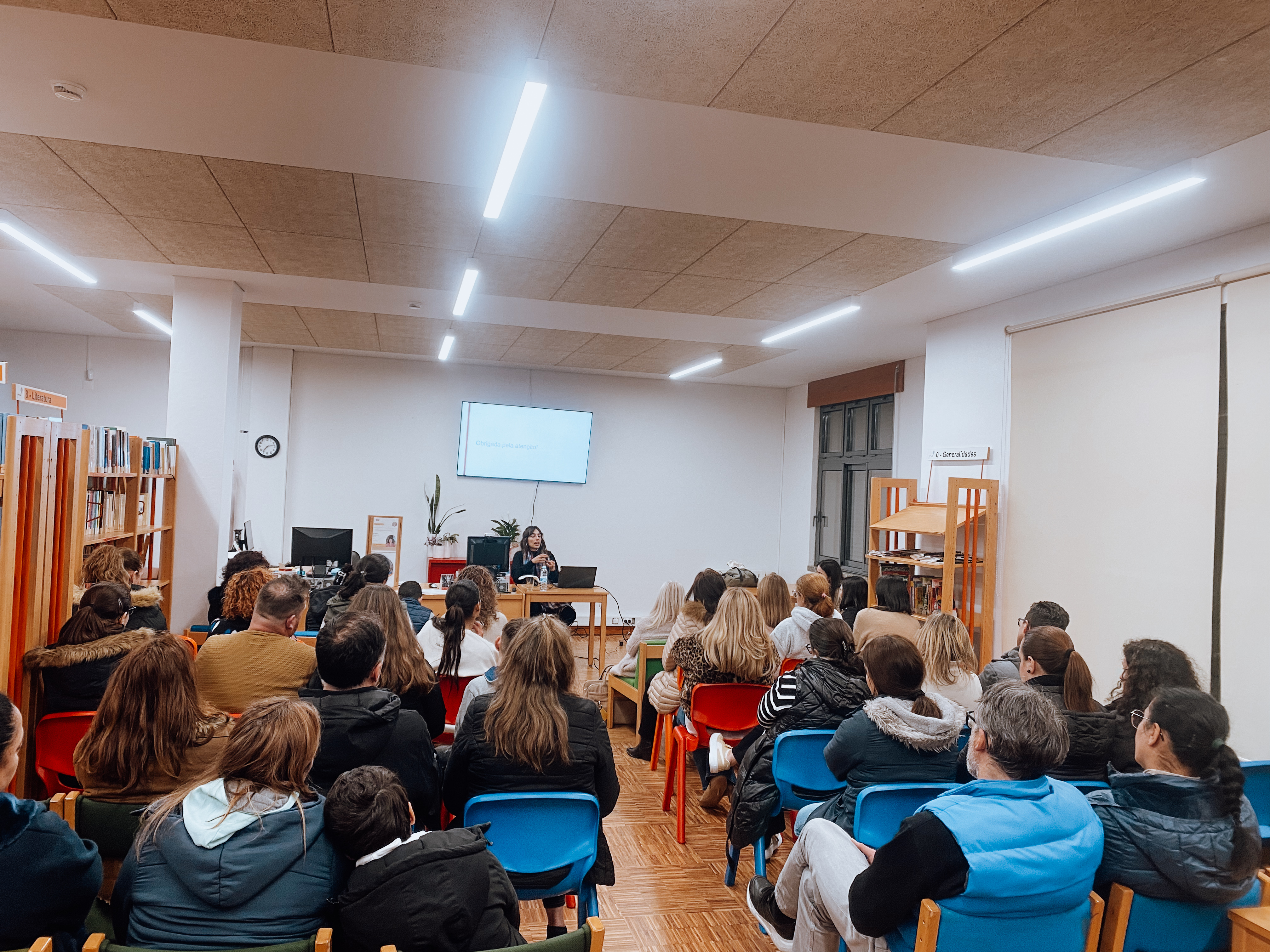 1ª Sessão da Academia de Pais e Encarregados de Educação