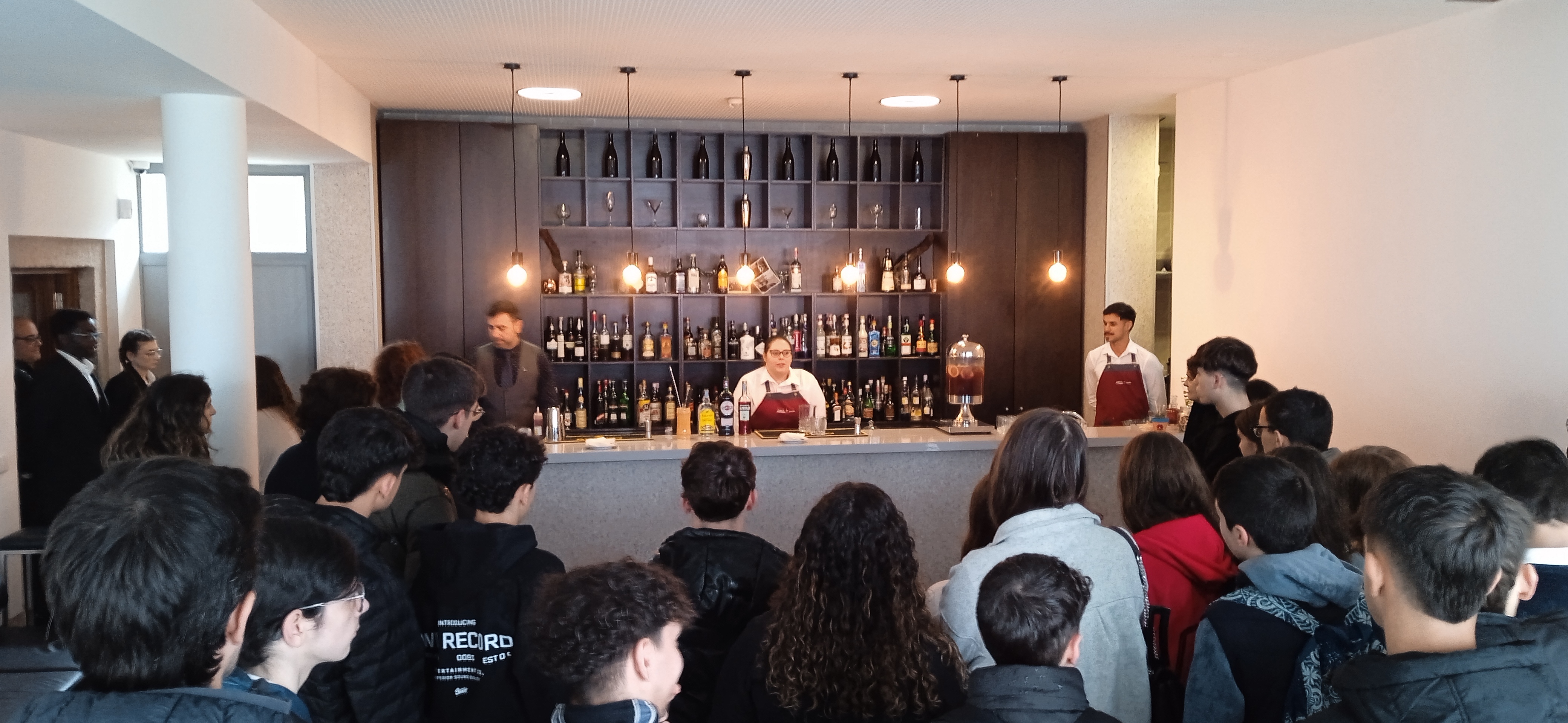 Alunos dos Cursos Profissionais visitam Viana do Castelo