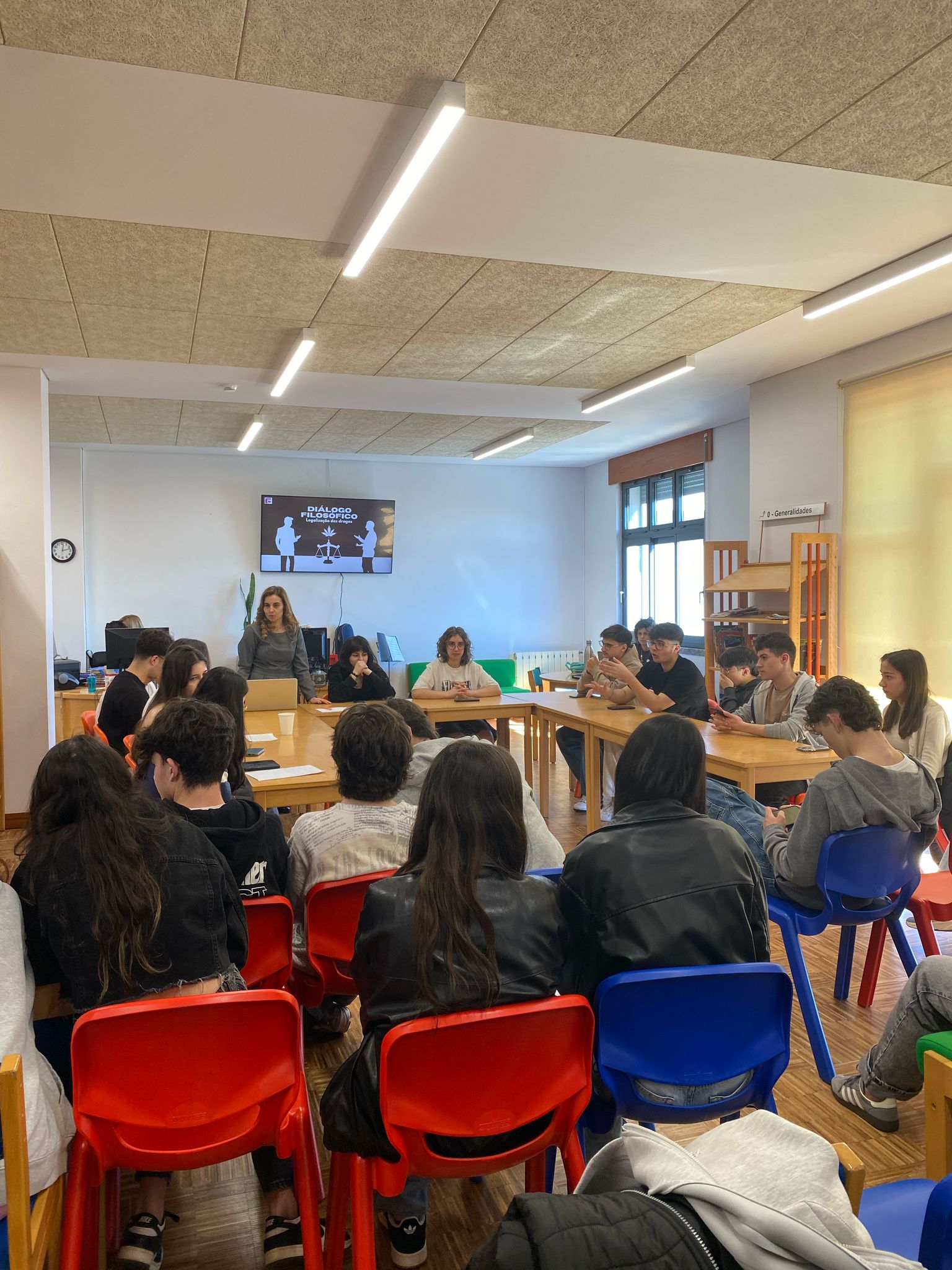 Entre Liberdade e Eternidade: Um diálogo e debate filosófico