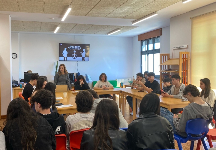 Entre Liberdade e Eternidade: Um diálogo e debate filosófico