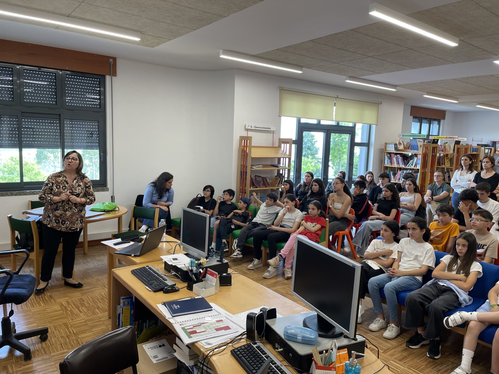 Sessão de Sensibilização com a AMI 