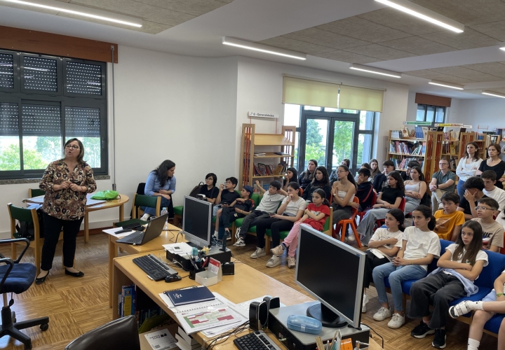 Sessão de Sensibilização com a AMI 